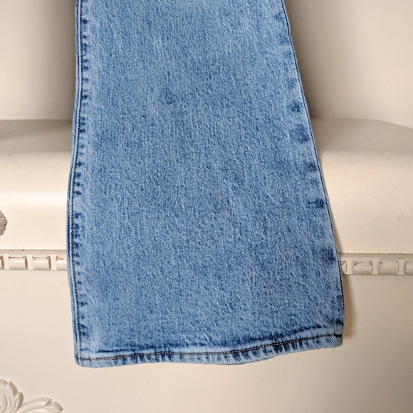 Levi's Ribcage Flare Tango light premium jeans NWT - Picture 6 of 8
